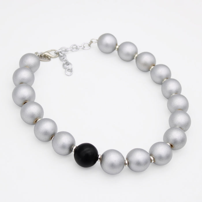 Silver Faye Beaded Choker