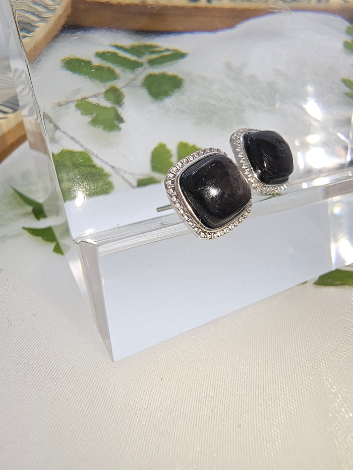 Square Shaped Black Agate Stud Earrings RE028