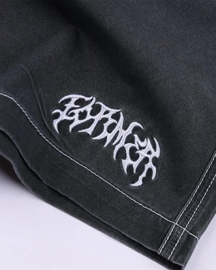 Swans 18 Boardshorts - Black