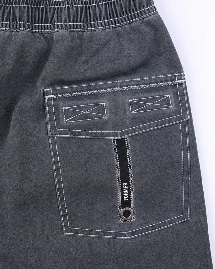 Swans 18 Boardshorts - Black