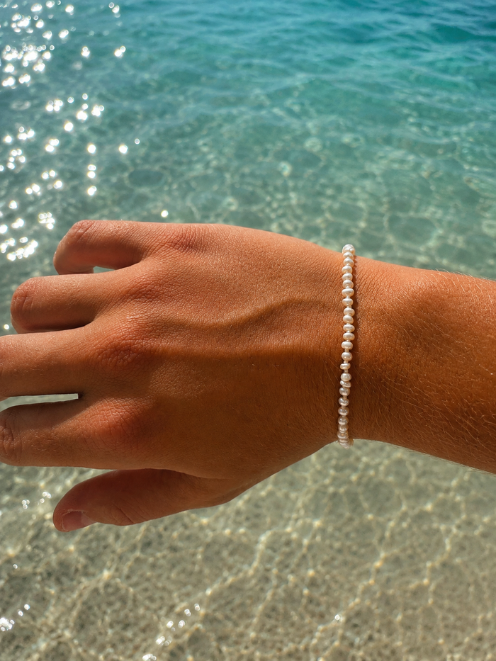 Freshwater pearl bracelet in gold vermeil with organic keshi style pearls designed in Broome Western Australia