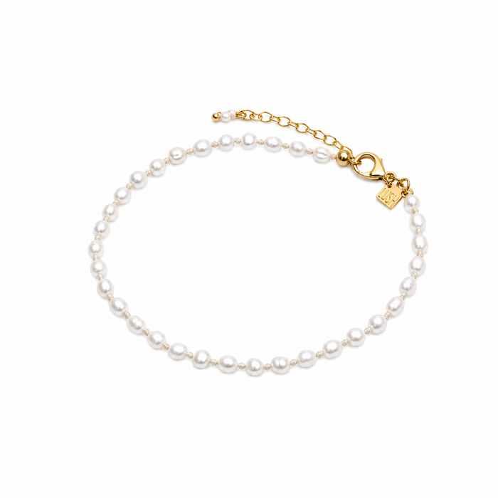 Freshwater pearl bracelet in gold vermeil with organic keshi style pearls designed in Broome Western Australia