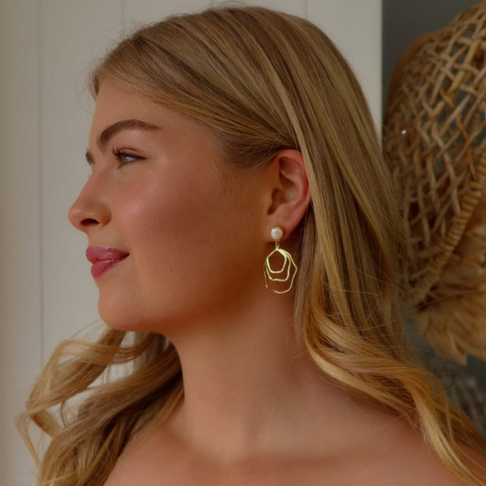Tidal Pearl Stud Earrings Gold | Gold Vermeil Freshwater Pearl Statement Earrings