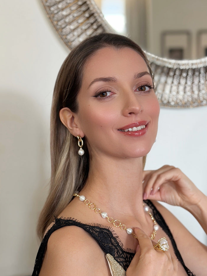 Timeless Freshwater Pearl Dangle Earrings RE030