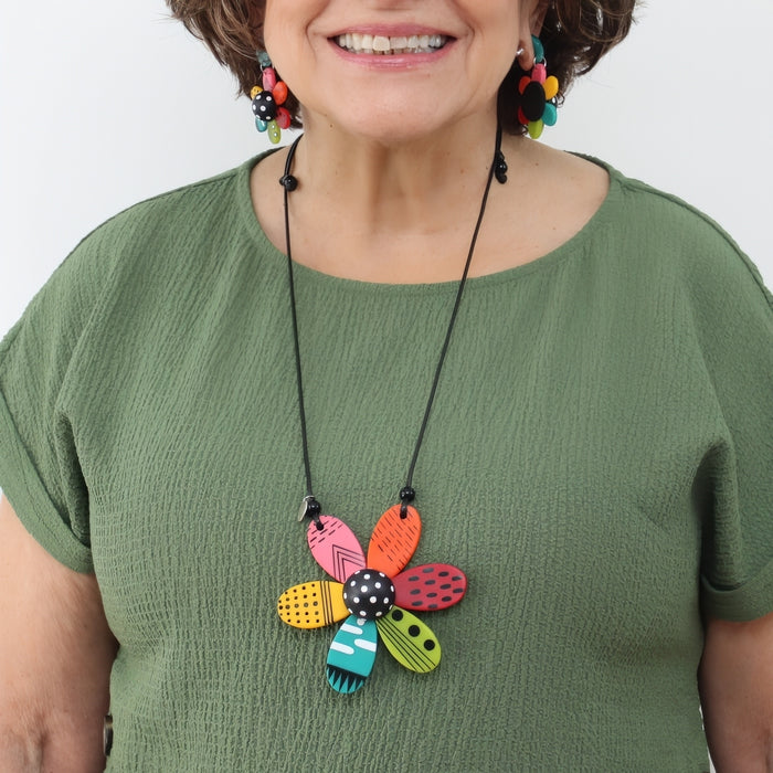 Vibrant Garden Flower Pendant Necklace