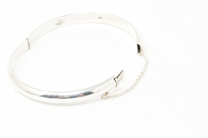 Vintage Designer Moments High Fashion Sterling Silver Bangle Bracelet