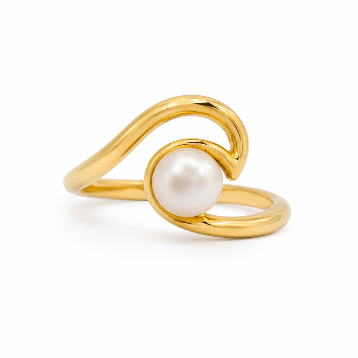 Gold vermeil wave ring with a white freshwater pearl