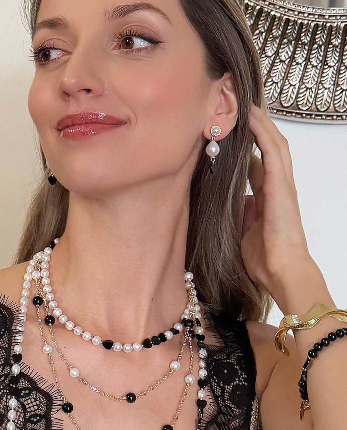White Freshwater Pearl With Heat Agate Clip-On Earrings RE027